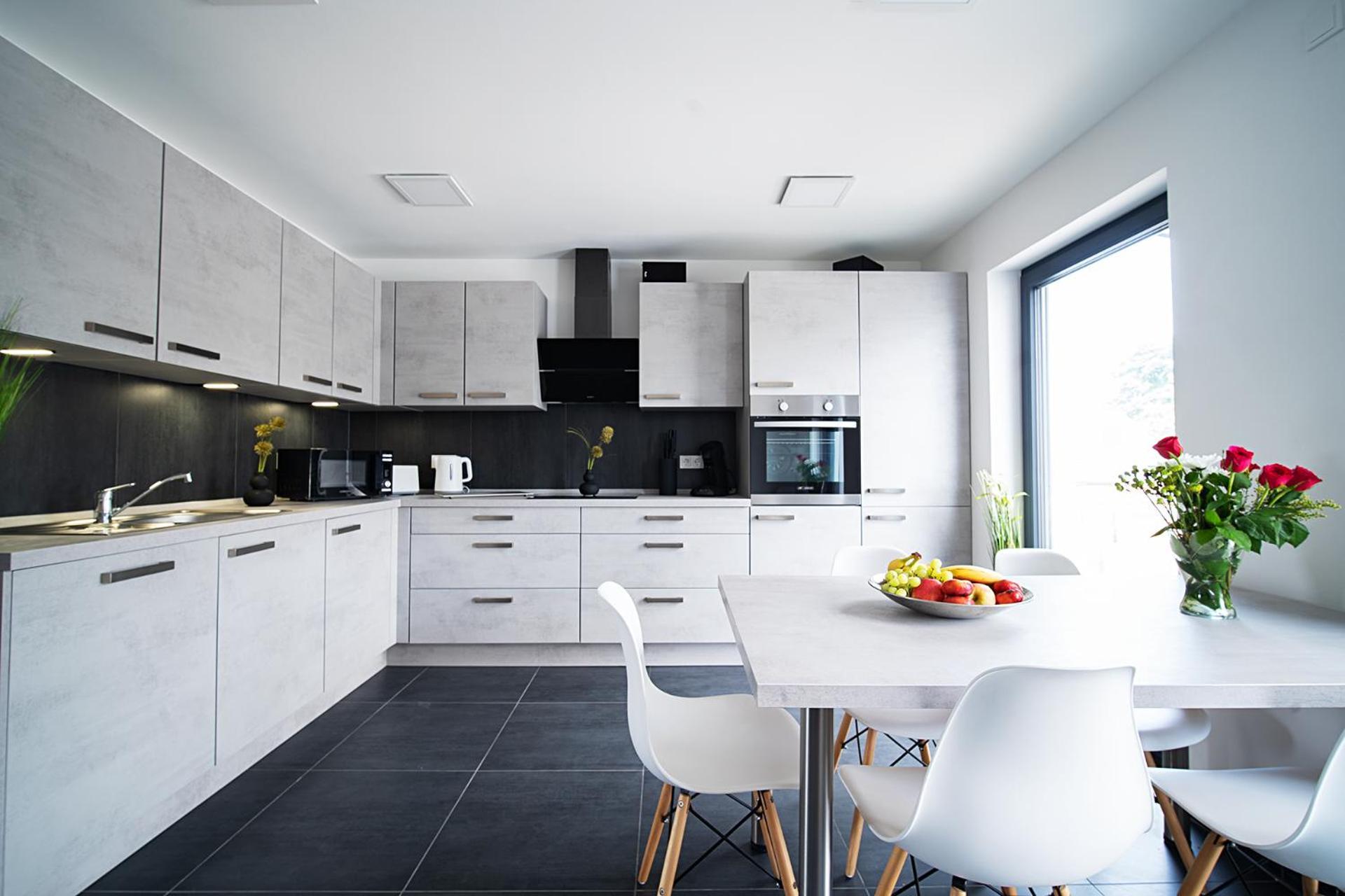 Blauer Stein Apartments Wh2 Пулхайм Екстериор снимка