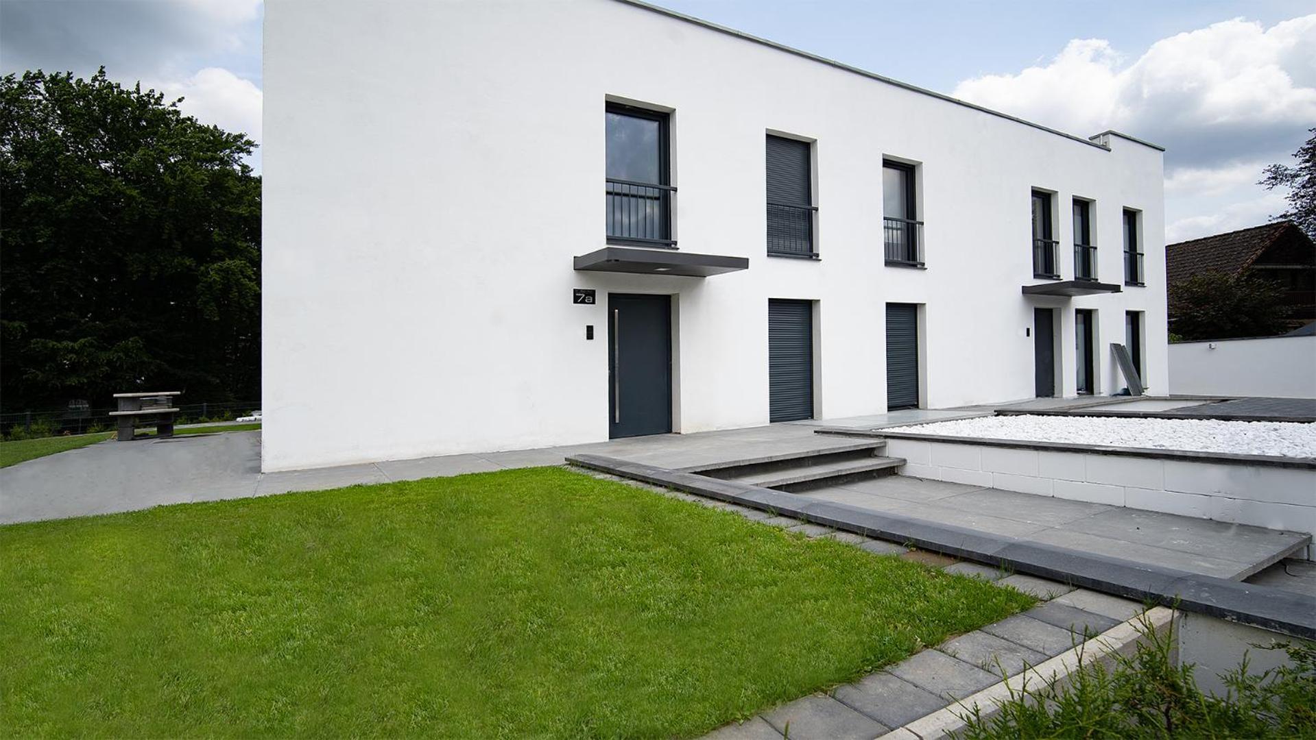 Blauer Stein Apartments Wh2 Пулхайм Екстериор снимка